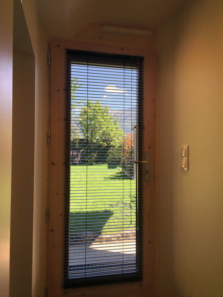 porte entree vue jardin